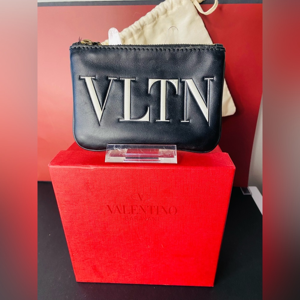 Valentino Garavani VLTN Black Leather Card Case Authentic With Tag - Picture 5 of 17